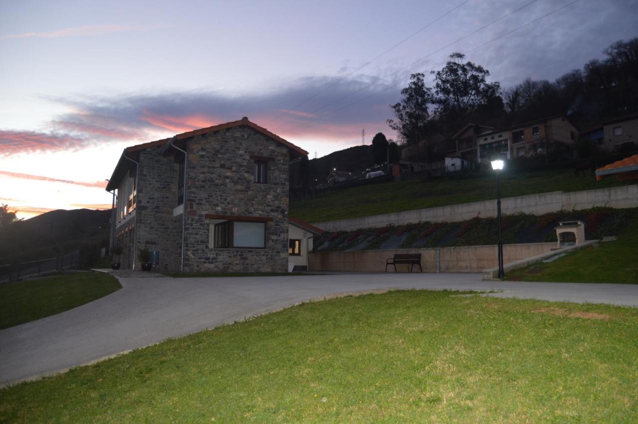 Apartamentos Rurales Penon Blanco Penerudes Zewnętrze zdjęcie